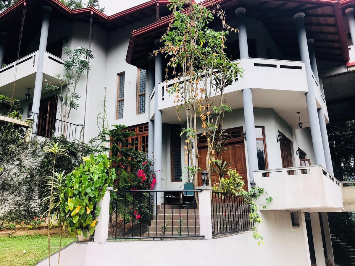 Villa Familia Kandy Eksteriør billede