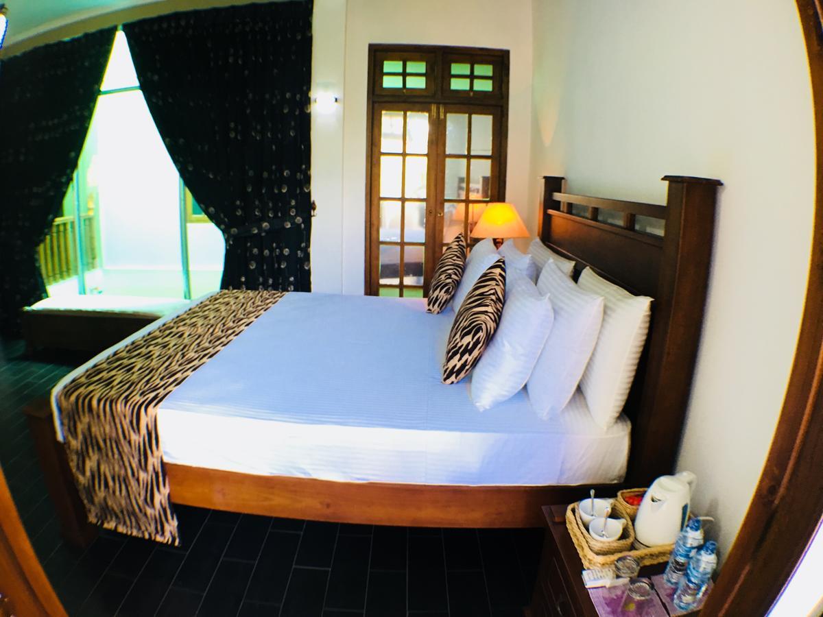 Villa Familia Kandy Eksteriør billede