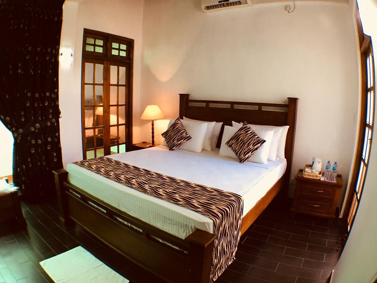 Villa Familia Kandy Eksteriør billede