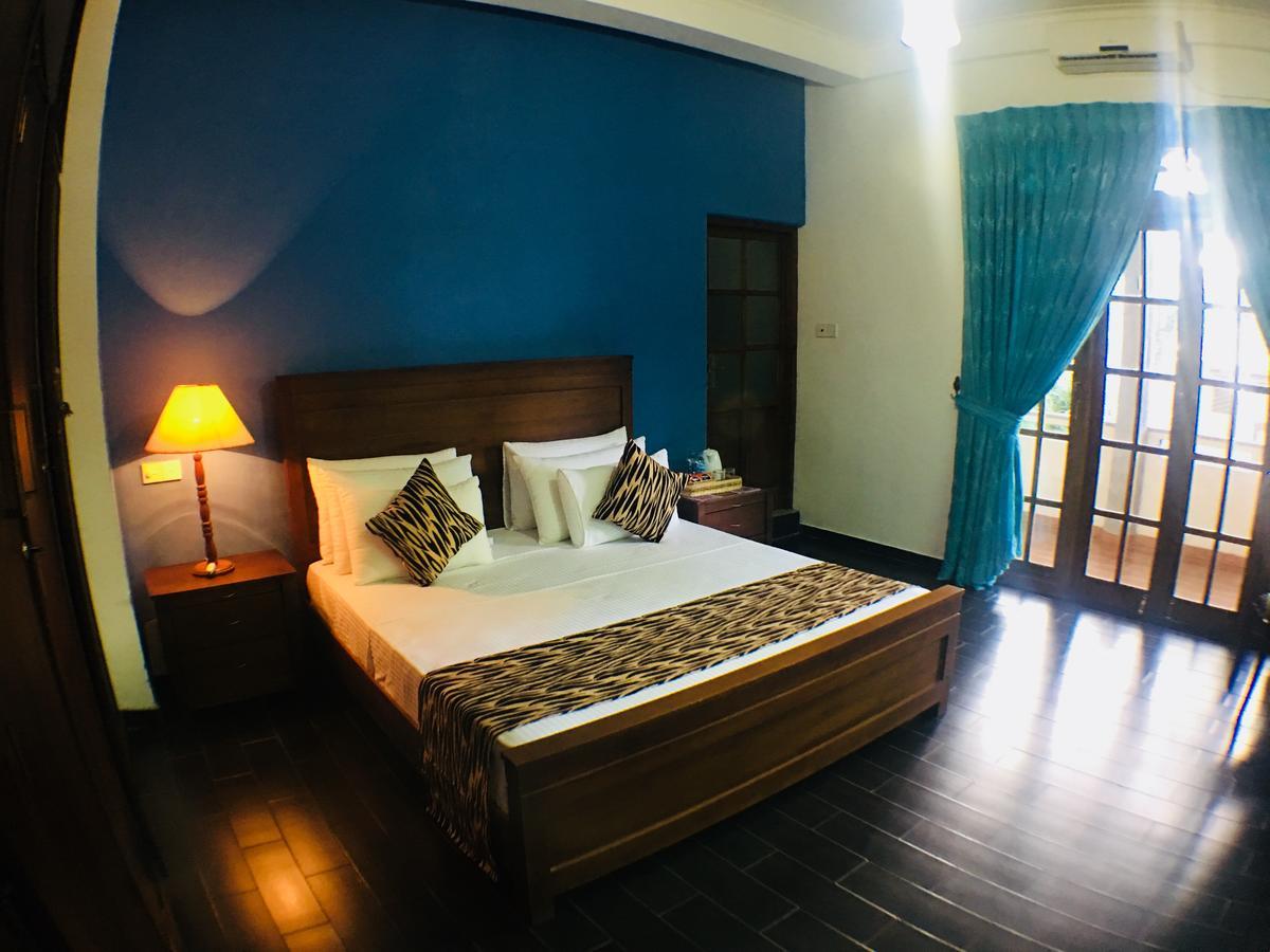 Villa Familia Kandy Eksteriør billede